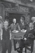 Red-Tavern.jpg